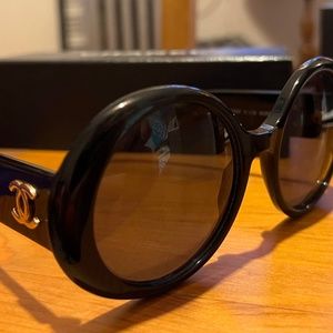 Vintage Chanel Sunglasses 01948 94305 certified Black Round Lunettes Sunglasses